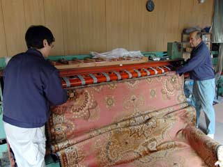 カーペットの巻取り